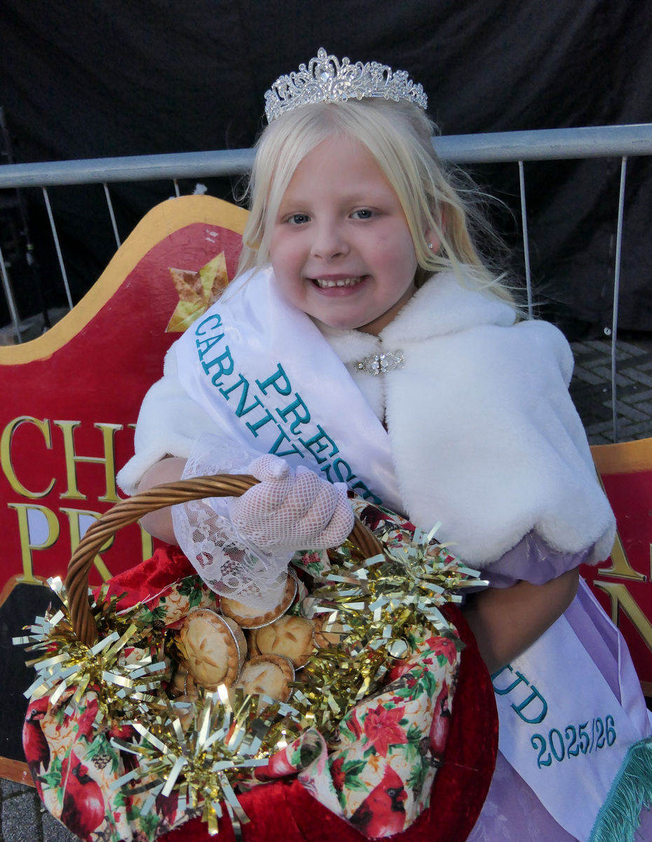 A Helping Hand At Christmas