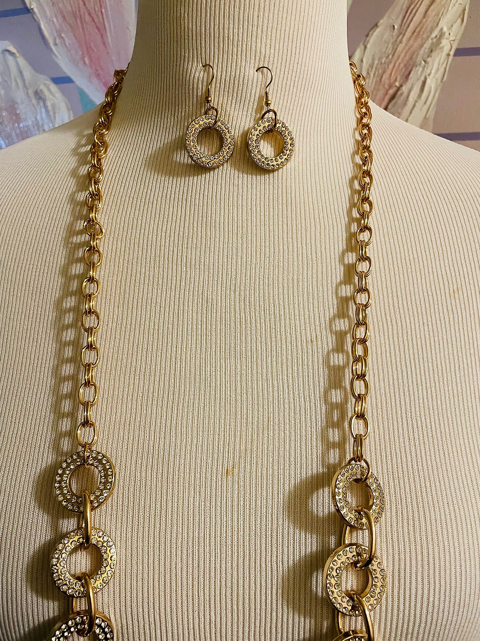 Thumbnail: Fashion Gold Necklace  Set
