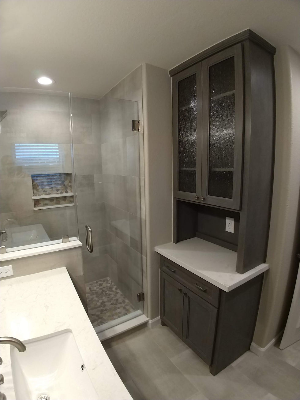 BEEDLES - Master Bath