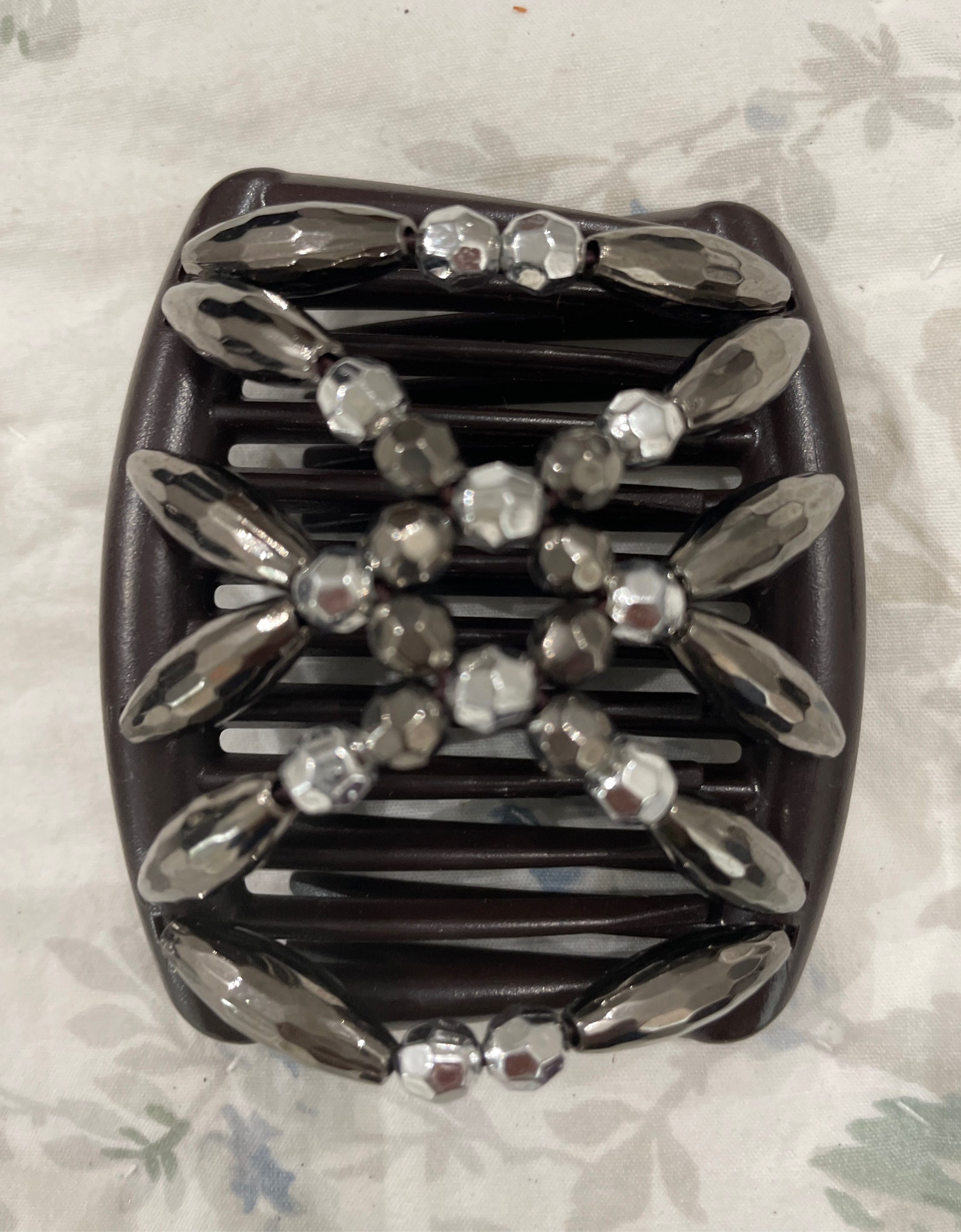 Majestic Charcoal Small Brown -Suitable for Fine or Short Hair