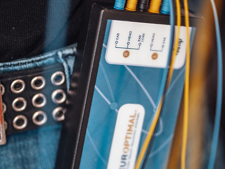 Est-ce que le neurofeedback dynamique envoie de l'électricité dans mon cerveau?