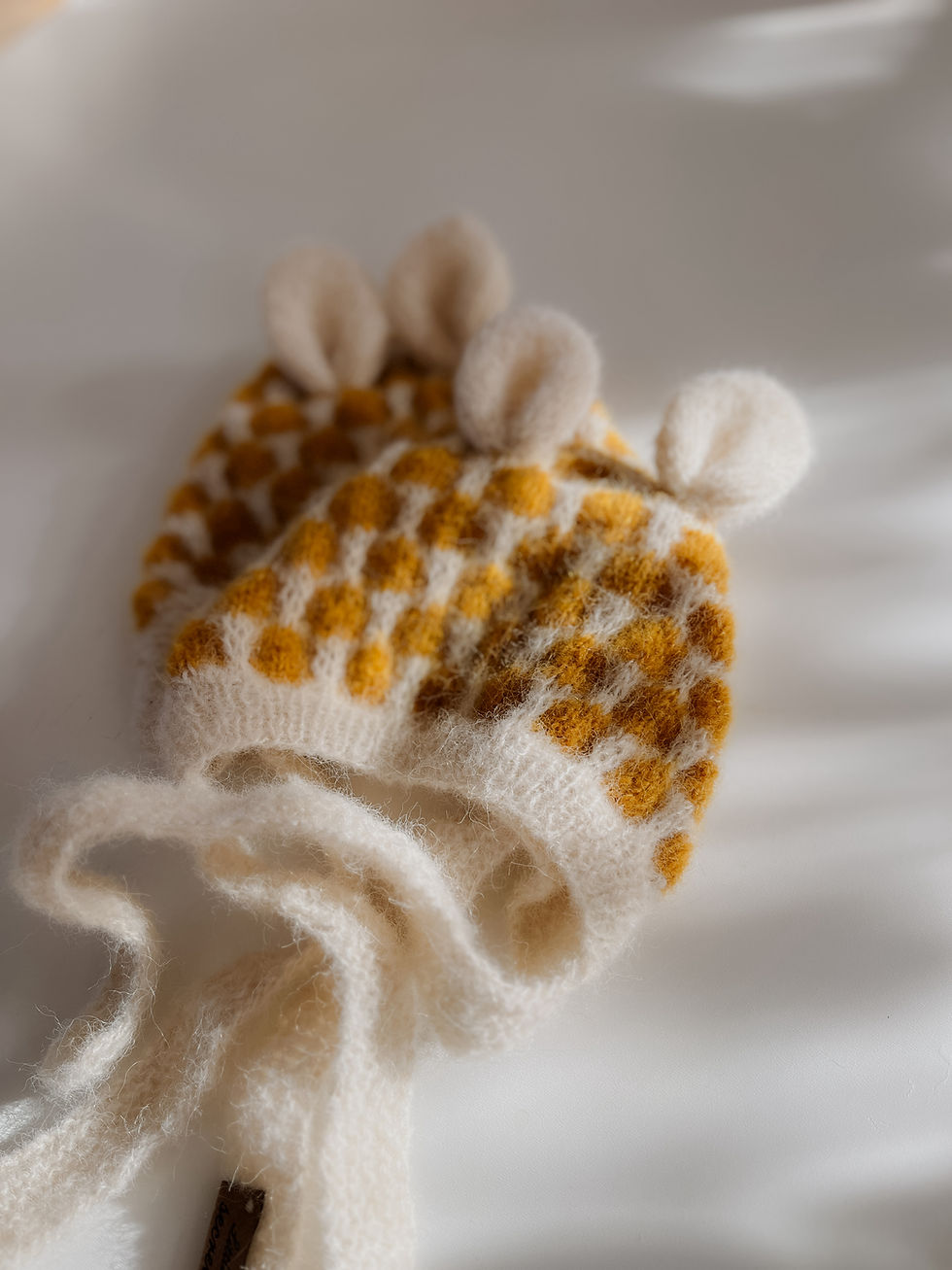 Thumbnail: Honey Bear bonnet