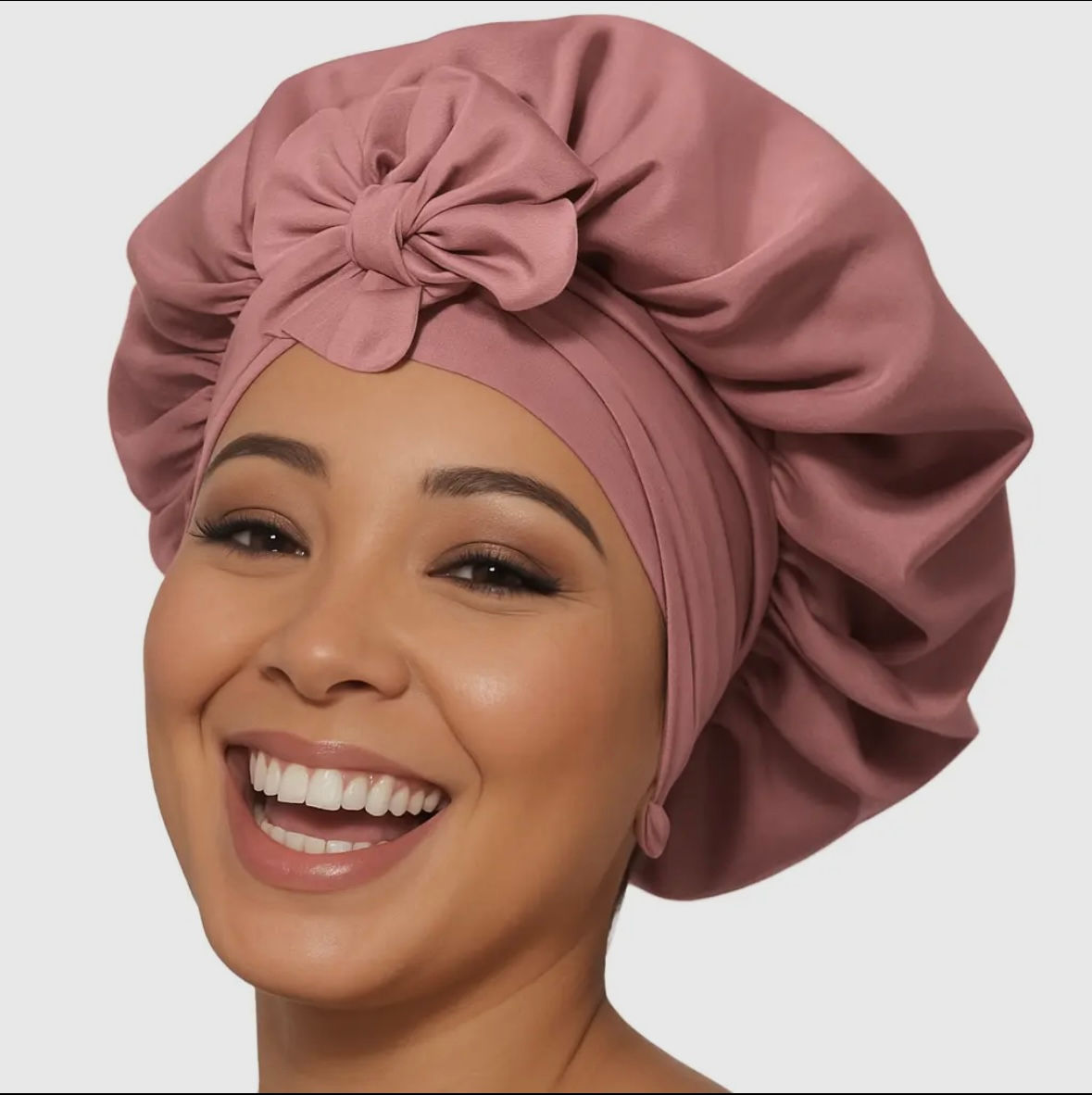 Satin adjustable Bonnet 