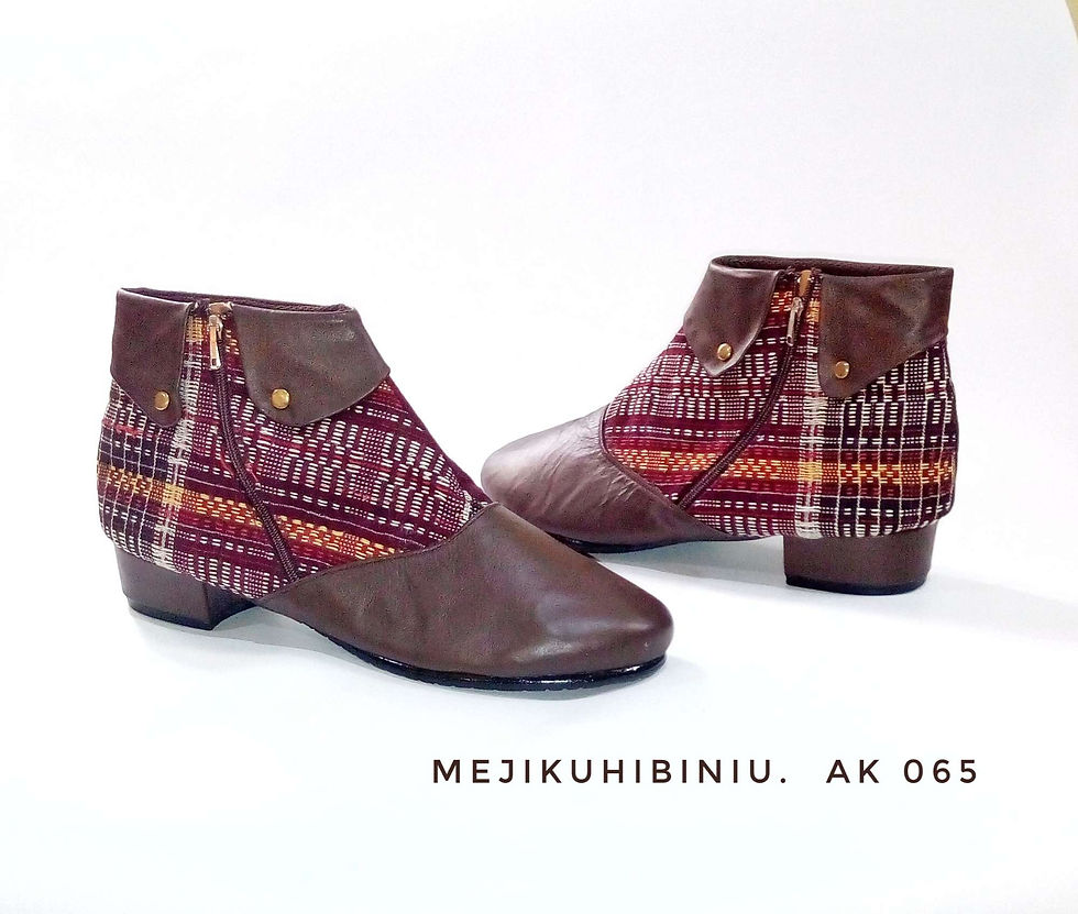 Thumbnail: Ethnic boots