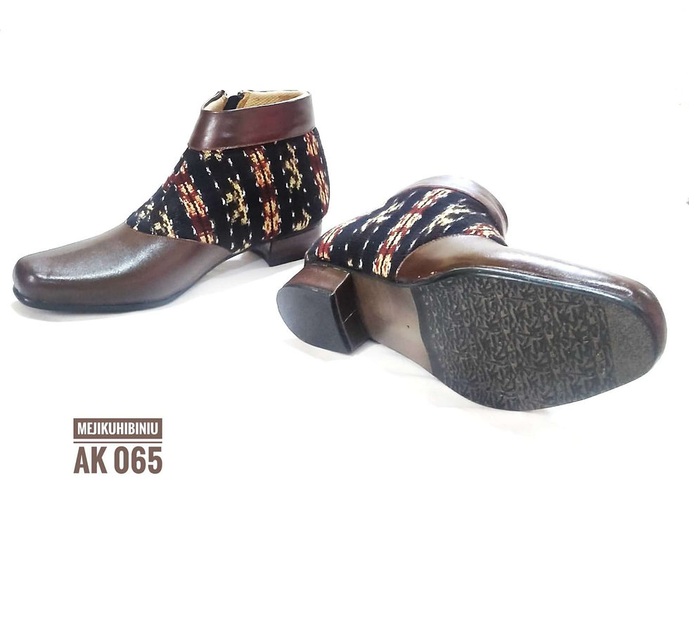Thumbnail: Ethnic boots