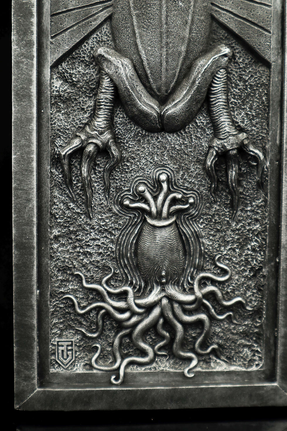 Thumbnail: Elder Thing wall plaque .At the Mountains of Madness.