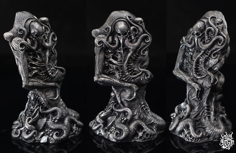Thumbnail: The Blasphemous Idol of Dunwich. H.P.Lovecraft  figure