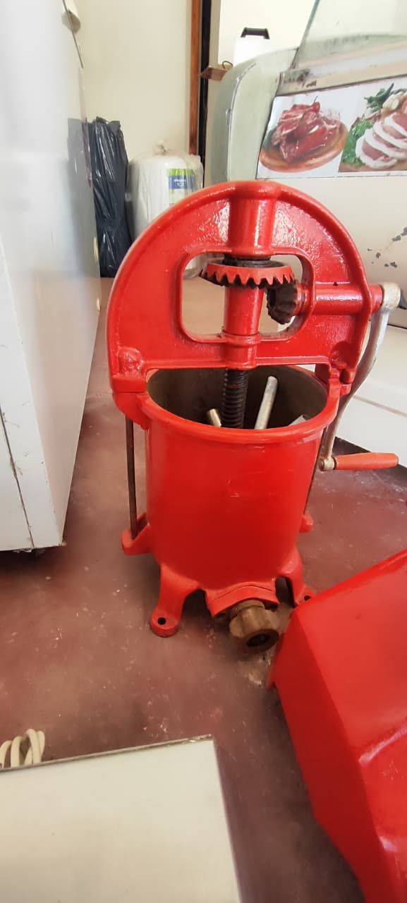 Embutidora Manual  Fundición 1 Velocidad