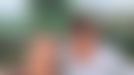 Roth wirkt beim Dreschen