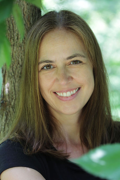 Julie Girard 9042_edited.jpg