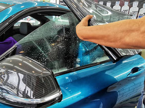 ฟิล์มเซรามิค ยี่ห้อไหนดี ปี 2026 คู่มือเลือกฟิล์มติดรถยนต์ ให้เหมาะกับรถยนต์ ของคุณให้คุ้มค่าการใช้งาน