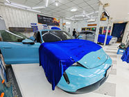 ผลงานติดฟิล์มเซรามิคพรีเมียม Porsche สีฟ้า ที่ร้านติดฟิล์มรถยนต์ ศรีนครินทร์ฟิล์มกรองแสง งานติดตั้งละเอียดทุกขั้นตอน มาตรฐานมืออาชีพบนถนนศรีนครินทร์