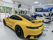 ผลงานติดฟิล์มรถสปอร์ตระดับไฮเอนด์ มาตรฐานติดตั้งระดับมืออาชีพ บนถนนศรีนครินทร์