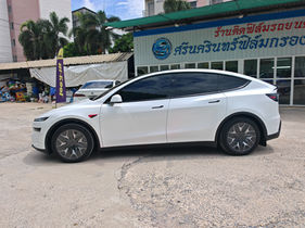 ด้านข้าง Tesla Model YL V-KOOL BLACK xEV