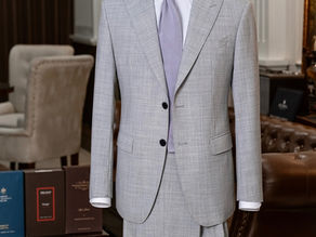BỘ SUIT MAY ĐO MÀU GHI SÁNG BỞI VESTON NGỌC LAN 