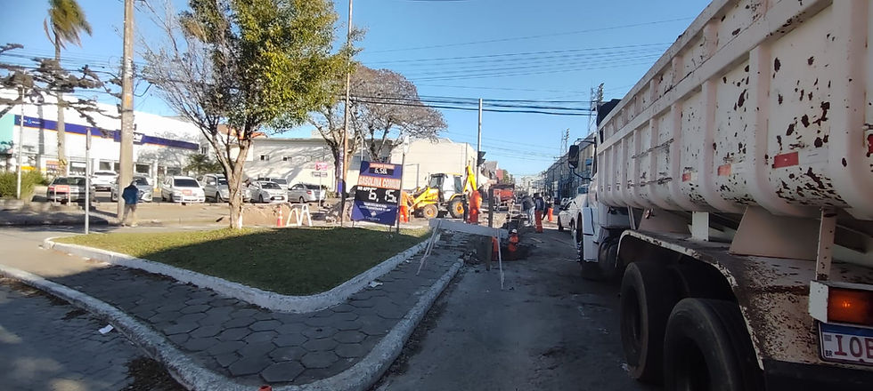 Prefeitura acompanha execução de obras em vias da zona urbana