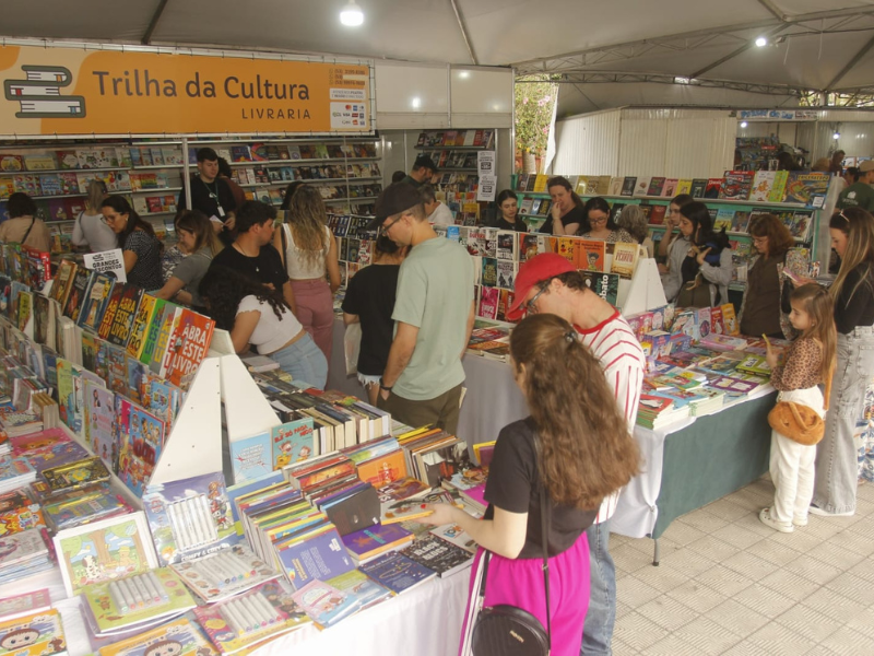 Torto Arado lidera ranking de vendas na primeira semana da 51ª Feira do Livro de Pelotas