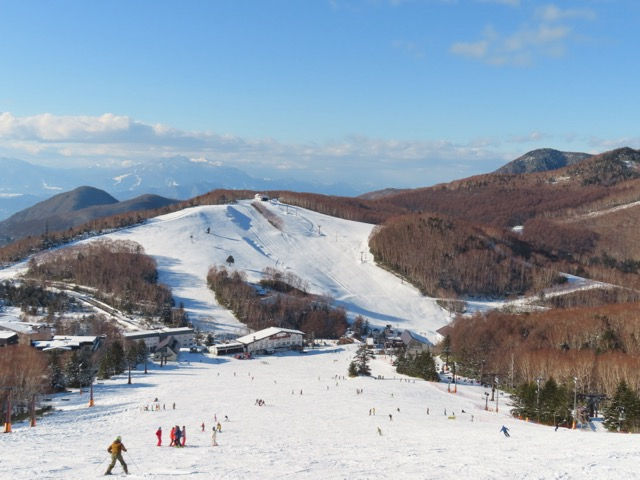志賀高原初滑りスキーキャンプ 4期 12/5(土)~12/6(日)