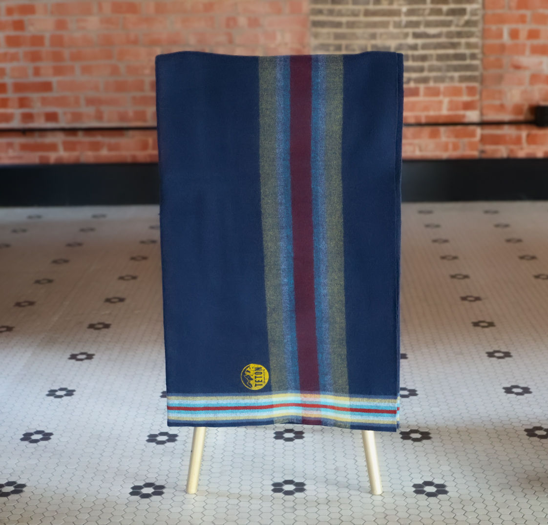 Navy 4 Way Trade Cloth Blanket