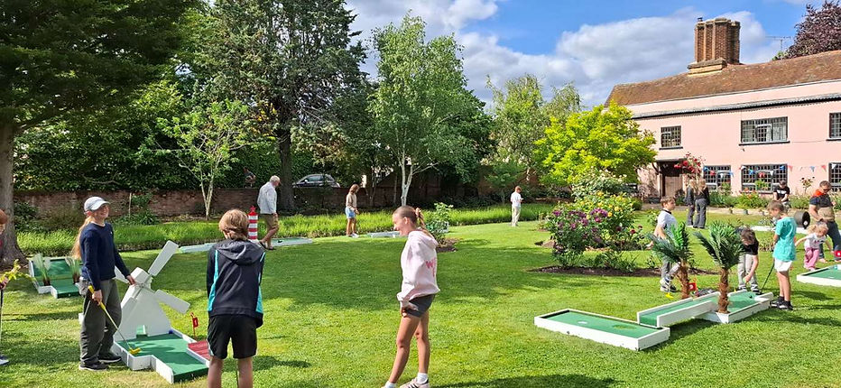 Blackmore Village Fayre_mini golf_1.jpg