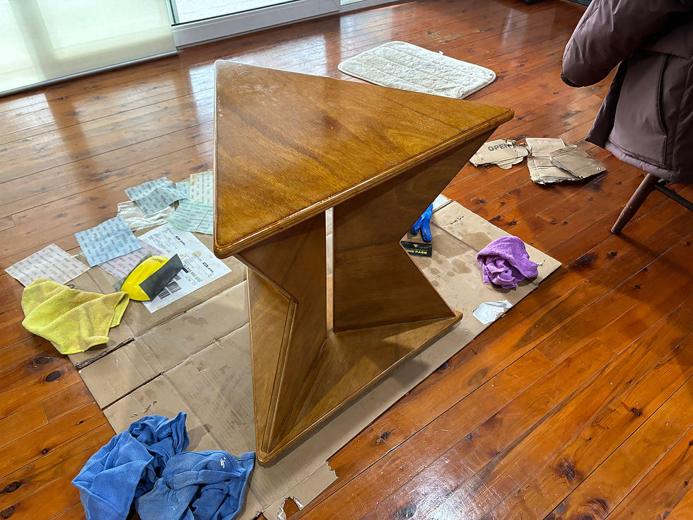 Varnishing with Shellac