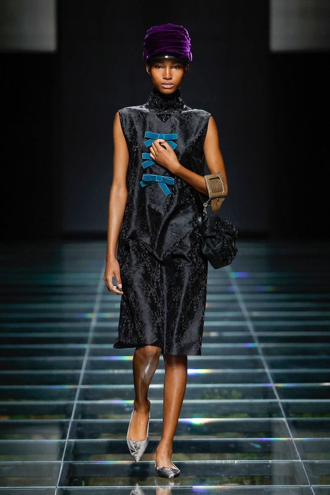 Echoes of Elegance: The Timeless Tale of the Fall/Winter 2024 Prada ...