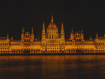 Budapest, Hungary Luxury Travel Guide