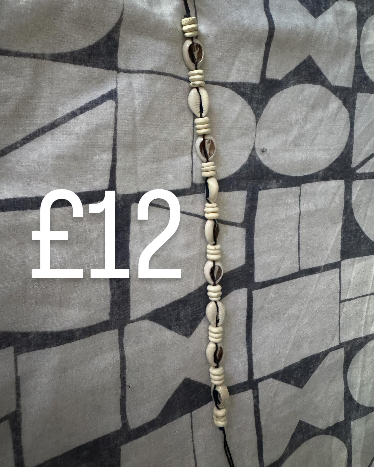 Traditional necklace 