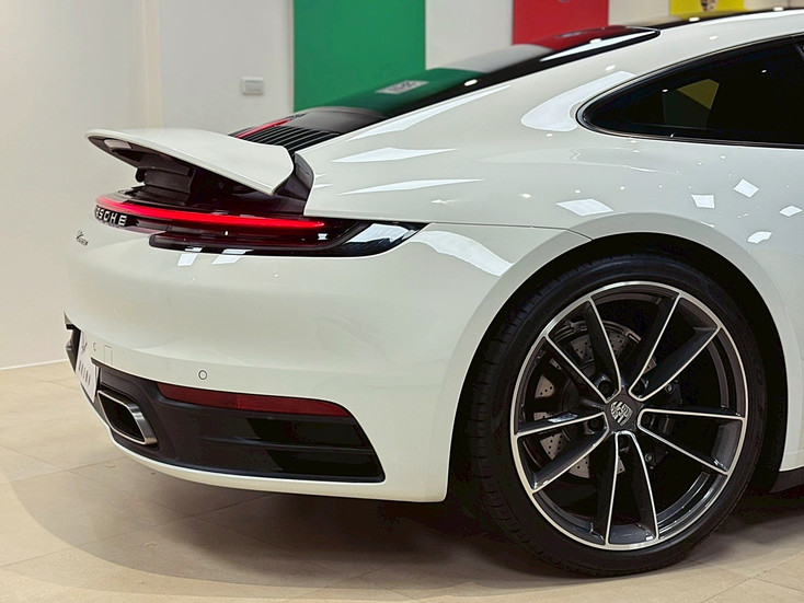 Porsche 911 Carrera現車