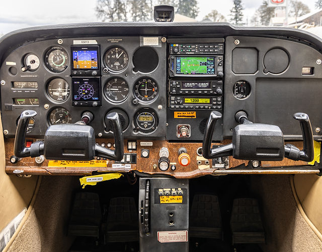 N65813 | FLY Twin Oaks