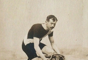 Lucien lesna_edited.jpg