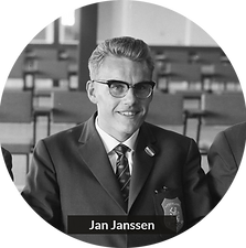 Jan Janssen-modified_edited.png