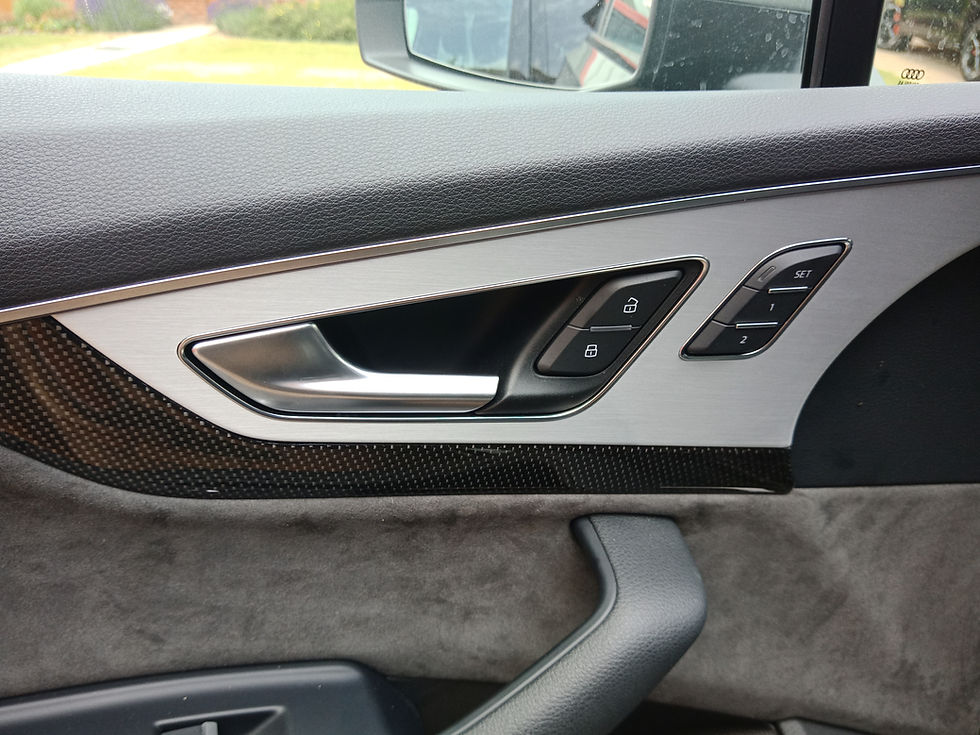 Thumbnail: Driver & Passenger Memory Seats