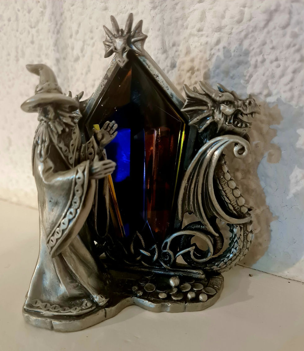 Wizard and dragons - metal - protecting
