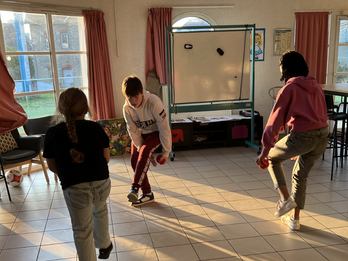 Trampoline : de l’Énergie à la Relaxation