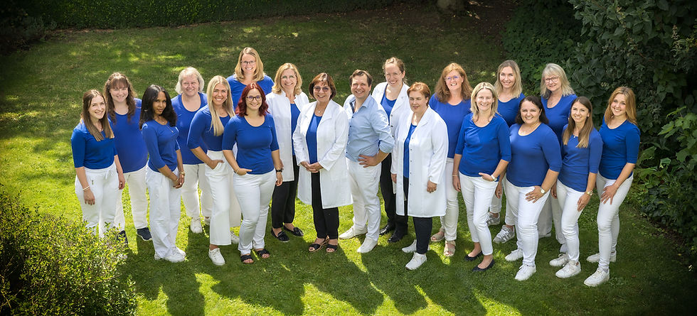 fotohirsch_145781-05_Team-Startseite Kopie.jpg