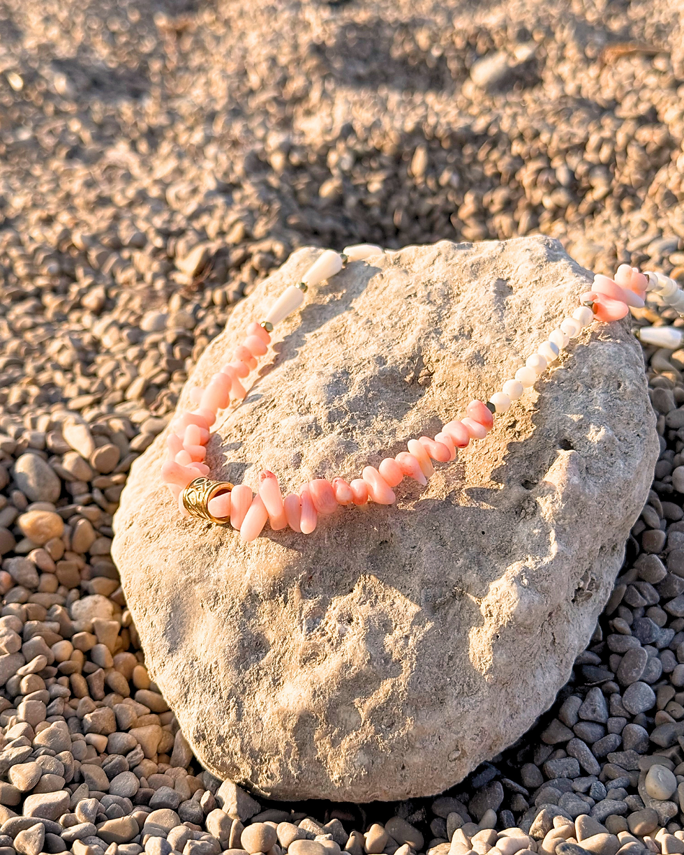 Miniature : Collier Éclat Marin – Nacre Blanche du Pacifique, Corail Bambou Rose