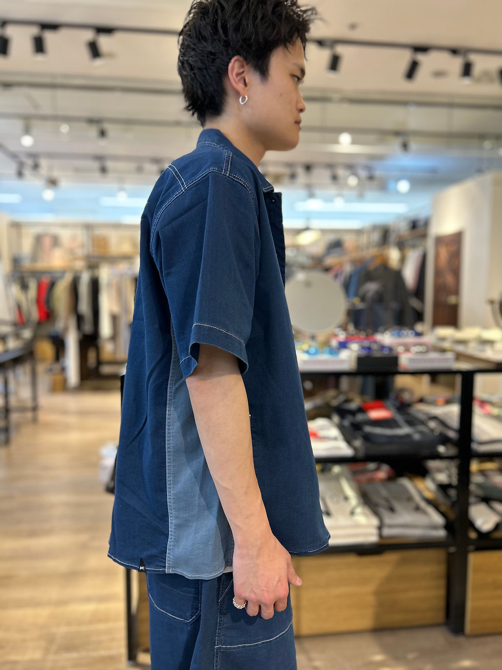 サムネイル： DENHAM