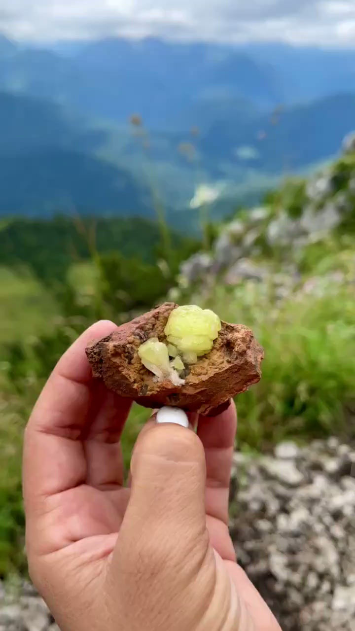 Thumbnail: Adamite ~ Ojuela Mine, Mapimi Durango, Mexico.