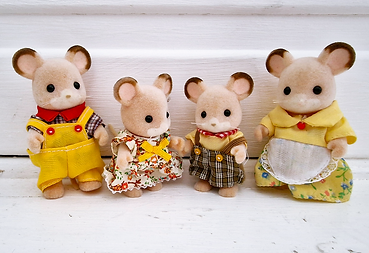 Field Mouse Family