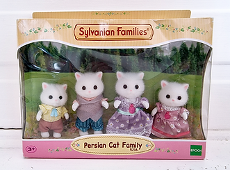 Persian Cat Family (Teak)