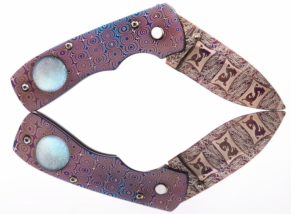 Knife with engraved glass and special patterns