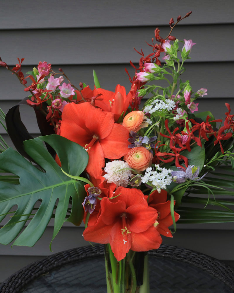 Thumbnail: XL Luxe Spring Designed Arrangement