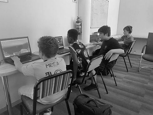 Blkwht2025 08 11 College Photos 14.jpg