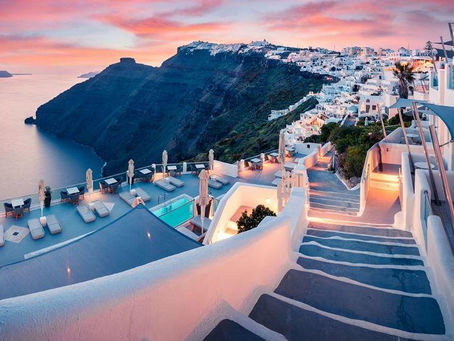 Tι φοβάται το ΥΠΟΙΚ για τον Τουρισμό