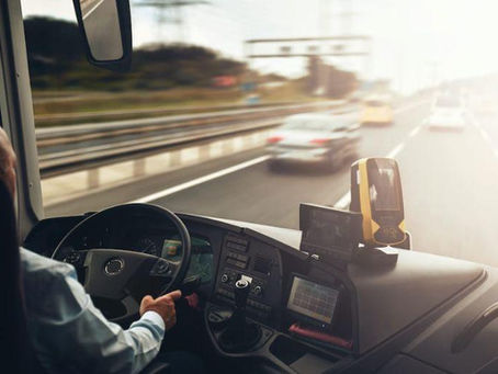 ΕΡΓΑΝΗ ΙΙ: Πότε γίνεται η τροποποίηση ωραρίου για οδηγούς τουριστικών λεωφορείων 