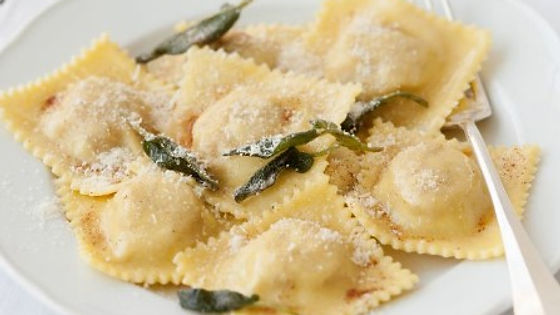 Ravioli di zucca burro
