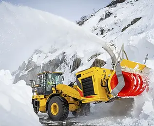 Zaugg monoblock on Cat loader