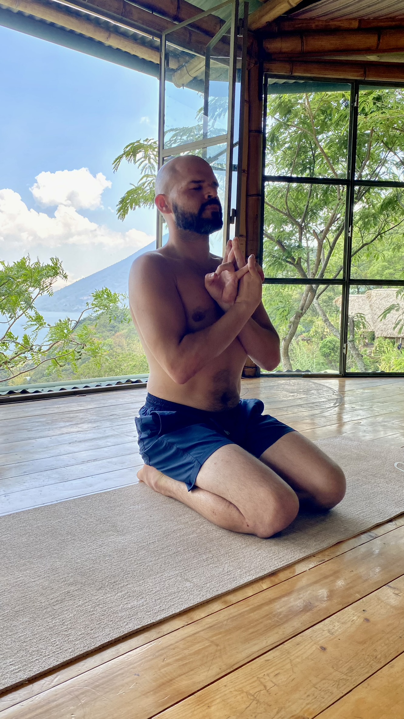 Writer: Yogi Cap
