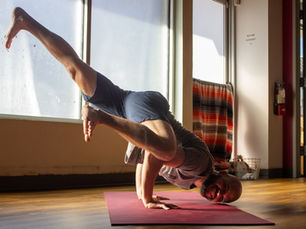 Yoga & Surfing: High Vibes + High Stoke